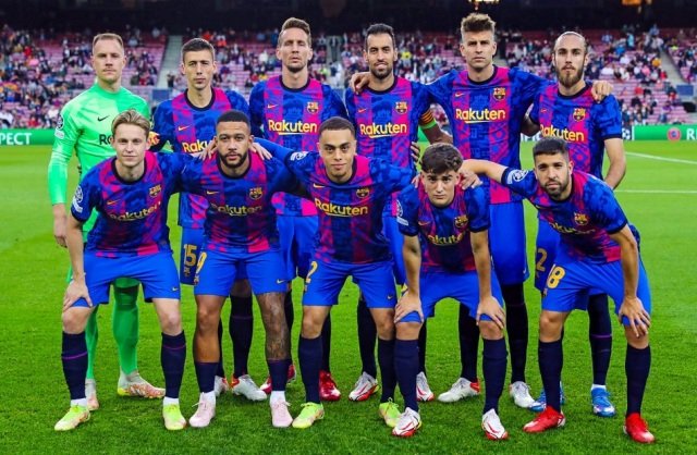 حقيقة رحيل ليفاندوفسكي نجم برشلونة الي الدوري السعودي
