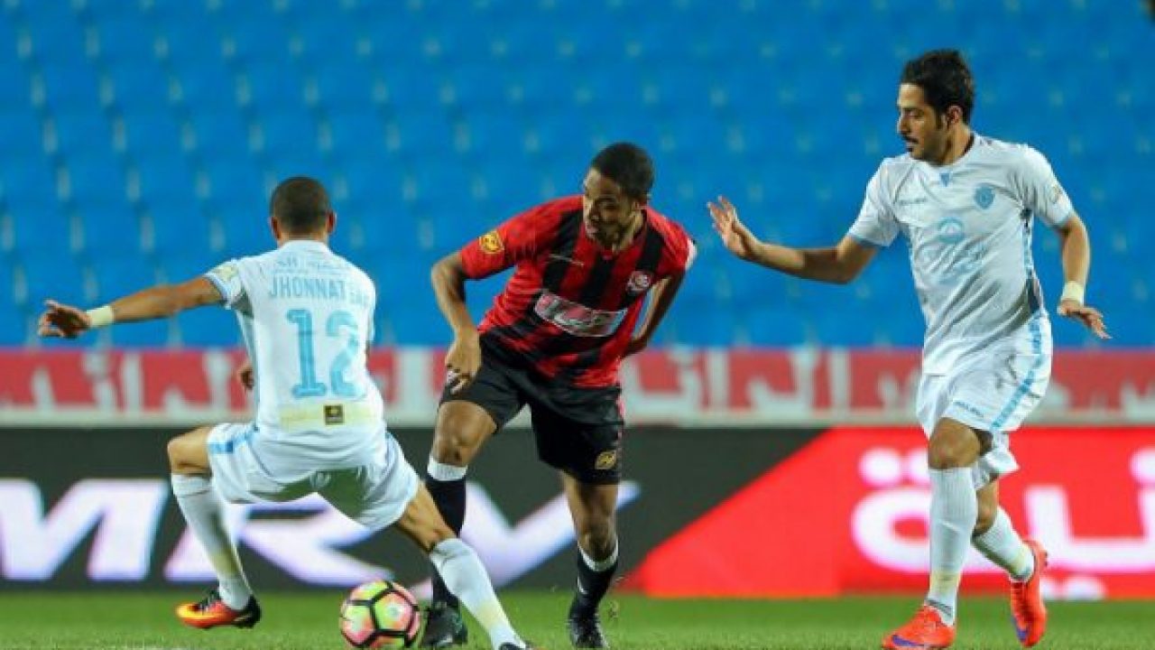 موعد مباراة الرائد وأبها في دوري روشن السعودي والقنوات الناقله لها