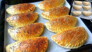 طريقة عمل الفطائر المحشية السريعة في دقائق معدودة هتحضريها بسرعة لأطفالك