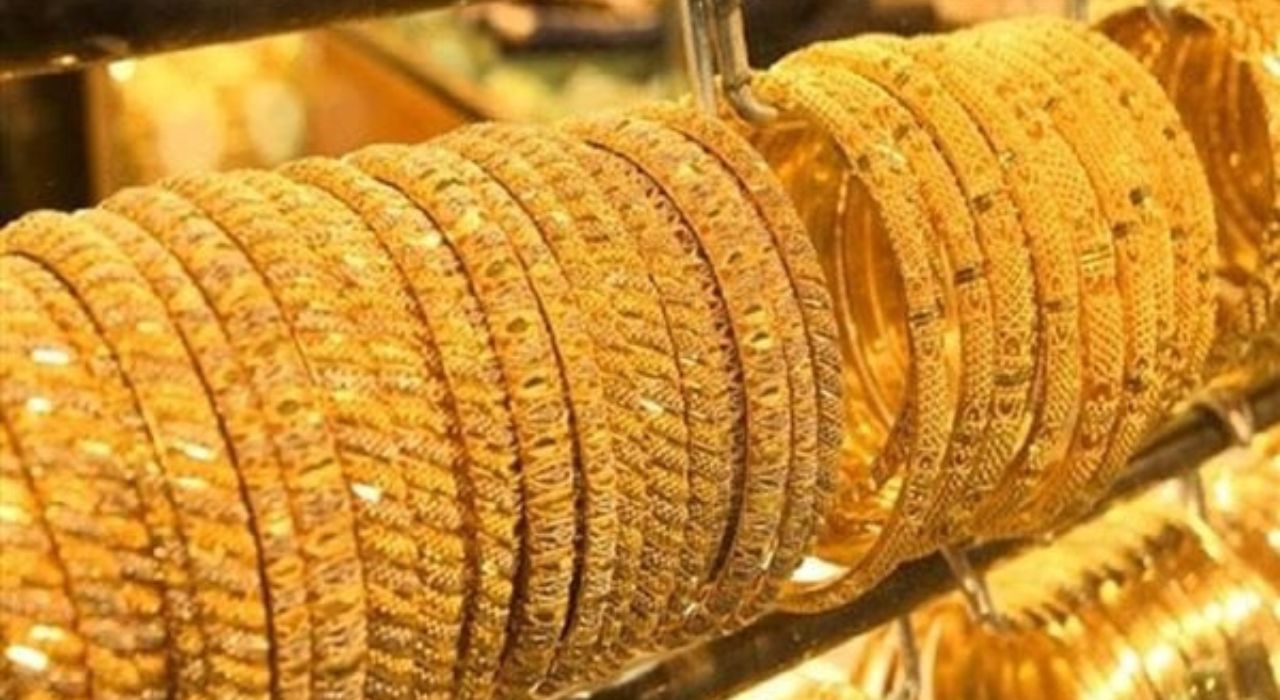 “هبوط 50% ووصول سعره 1300 قريباً” انخفاض أسعار الذهب اليوم وتوقعات سعر المعدن الأصفر الفترة القادمة