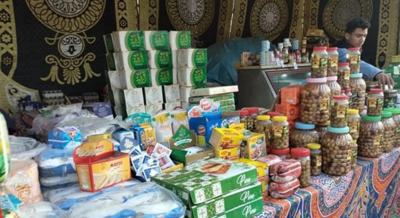 "السلع رخصت تاني" الحكومة تُقرر تخفيض أسعار 48 سلعة بنسبة 20% للمواطنين في مصر 5 “السلع رخصت تاني” الحكومة تُقرر تخفيض أسعار 48 سلعة بنسبة 20% للمواطنين في مصر