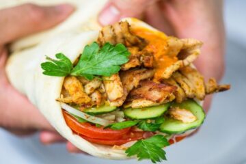 بطعم يشرفك.. أعملي شاورما الفراخ السوري في البيت بطريقة مميزة ومختلفة وبمذاق لا يقاوم
