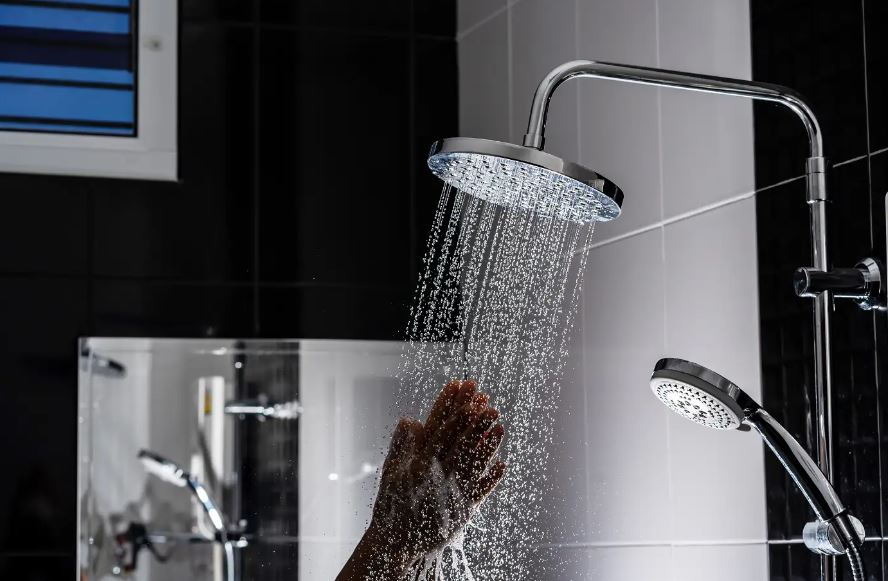 يعرض حياتك للخطر.. احذر إهمال هذه المناطق أثناء الاستحمام