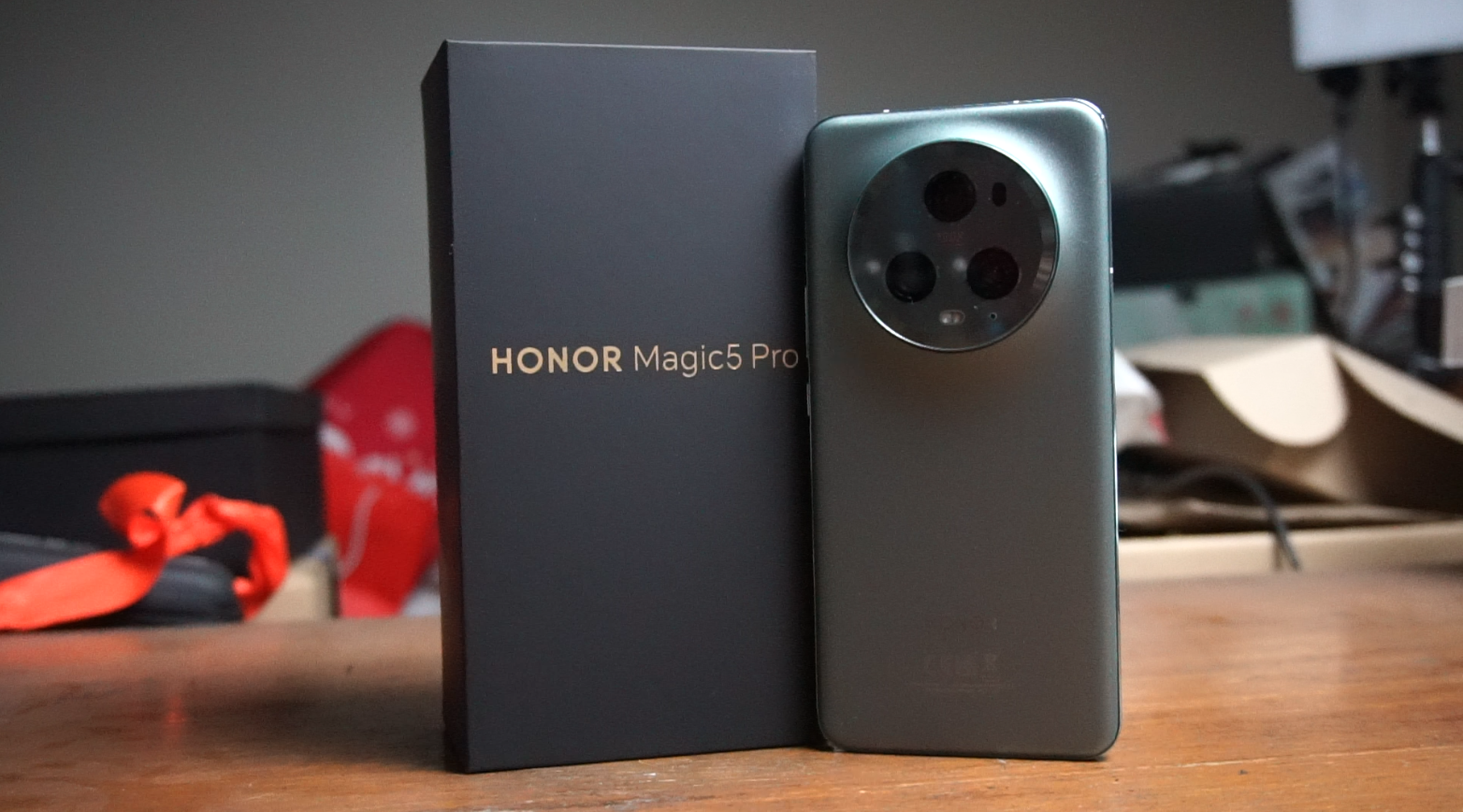 سعر ومواصفات هاتف HONOR Magic 5 Pro 5 سعر ومواصفات هاتف HONOR Magic 5 Pro