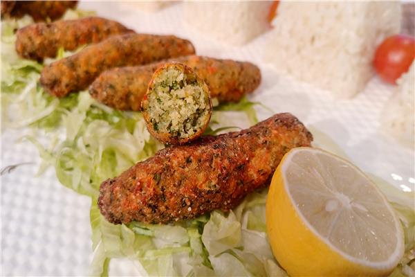 حضريها لأسرتك بكل سهولة..خطوات عمل كفتة الجمبري