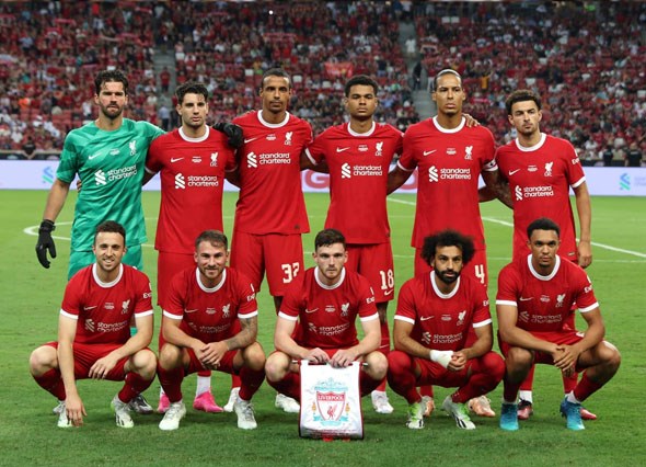 مفاجأة.. ليفربول يتخلى عن نجم الفريق خلال الانتقالات الشتوية