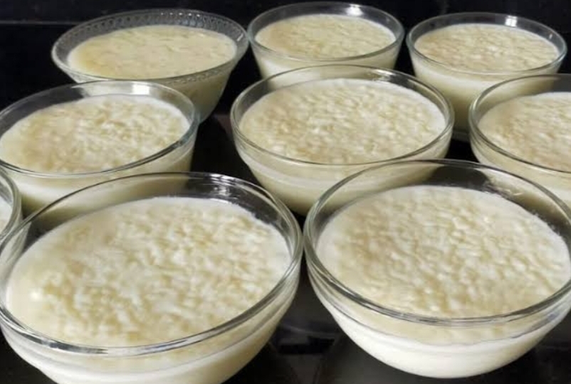 طريقة عمل الأرز باللبن في البيت بخطوات سهلة مثل الجاهز