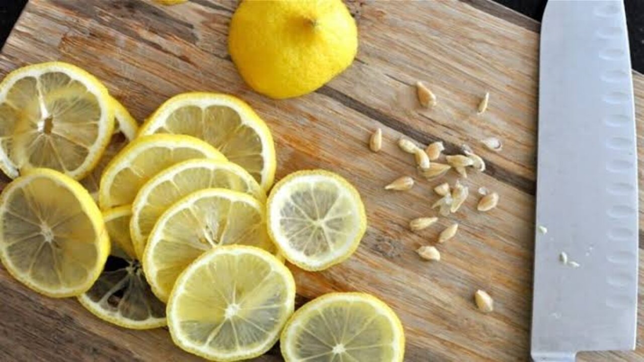 تعرف على ما سيحدث لجسمك اذا ابتلعت بذرة الليمون بالخطأ 5 تعرف على ما سيحدث لجسمك اذا ابتلعت بذرة الليمون بالخطأ