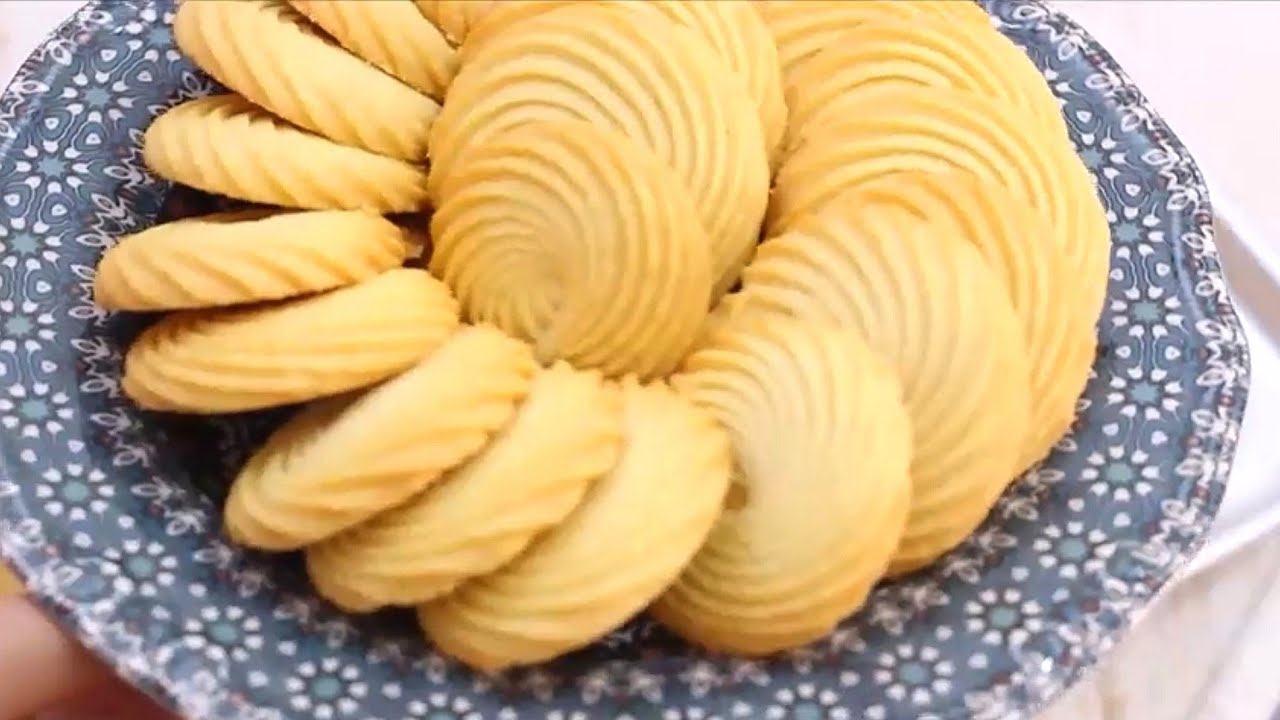 بمكونات دايبة دوب أصنعي لأولادك بسكويت الزبدة بأبسط المكونات وبطعم أول مرة تدوقيه