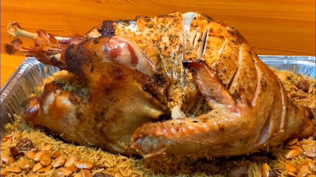 ديك رومي مشوي في الفرن على طريقة المطاعم .. بخطوات سهلة وبسيطة 5 ديك رومي مشوي في الفرن على طريقة المطاعم .. بخطوات سهلة وبسيطة