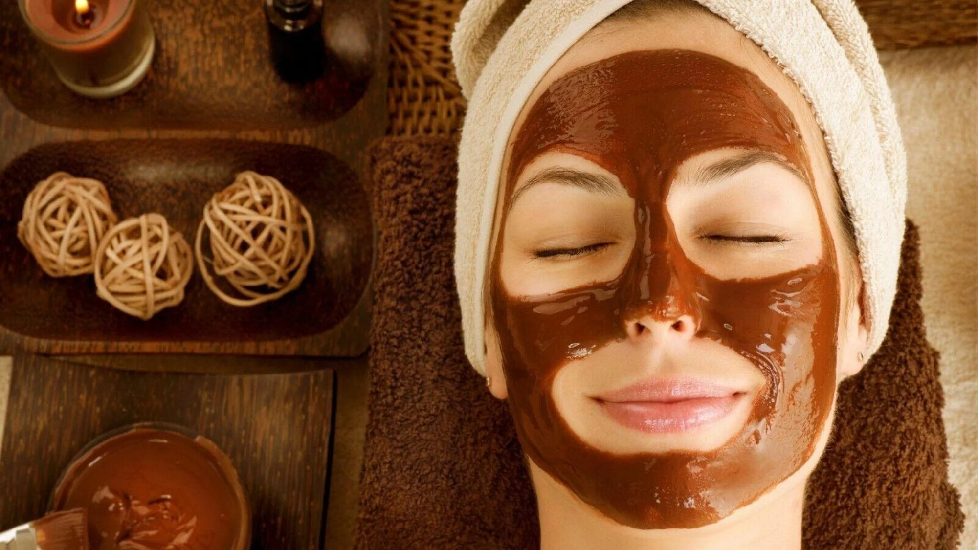 وشك هينور بجنون.. مكونين سحر ضعيهم على وجهك قبل النوم بساعة وشاهدي ماذا سيحدث لكي