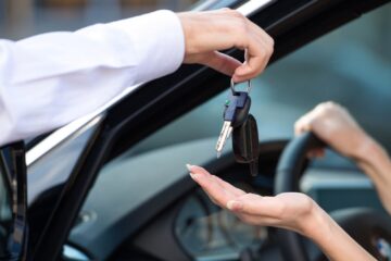 طريقة تقديم التنازل على ملكية السيارة من خلال منصة أبشر