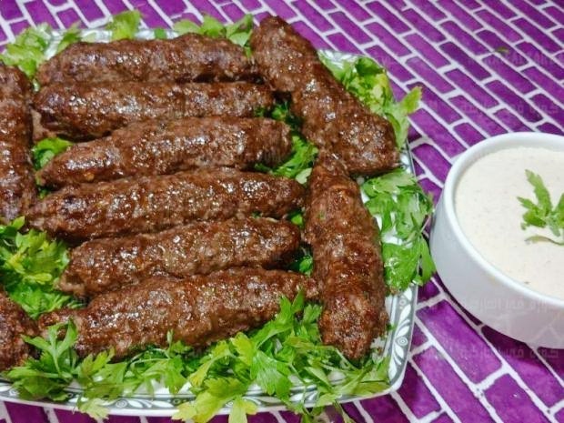 طريقة وسر نجاح الكفتة المشوية الجاهزة بمكونات بسيطة