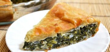 طريقة عمل فطائر السبانخ السورية في المنزل بطريقة سهلة وبسيطة