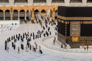 ملابس الحج والعمرة للنساء.. 9 شروط لها لابد من تحقيقها