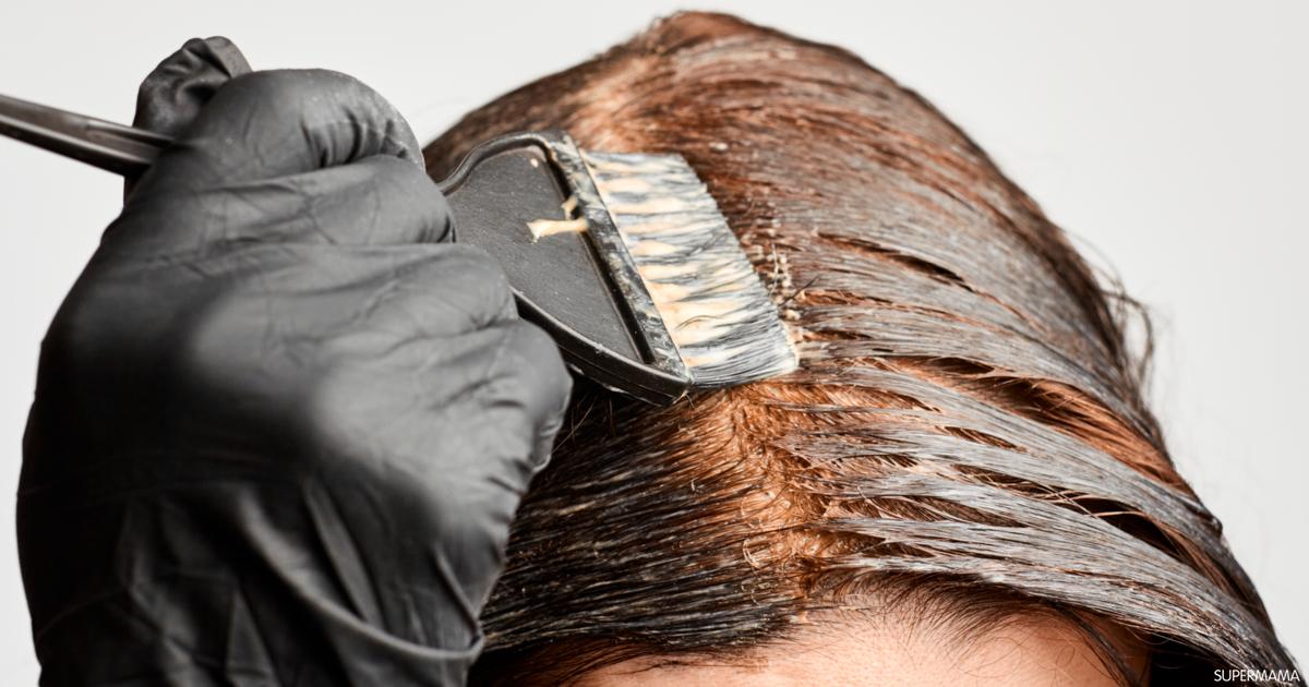 طريقة صبغ الشعر باللون البني في المنزل بأسرار أكبر صالونات التجميل