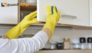 بخلطة بسيطة من مكونين فقط.. احصلي على نظافة مدهشة لمطبخك الألوميتال من أول مرة