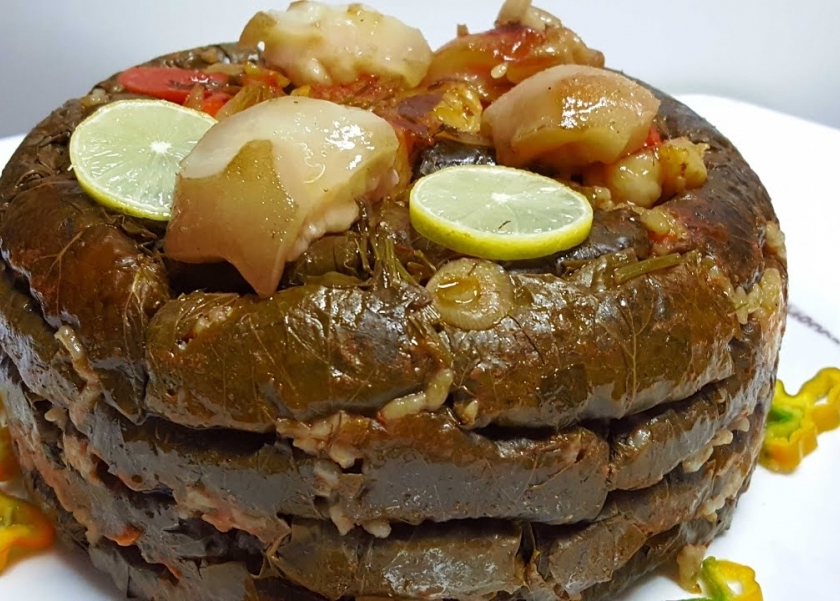 طريقة عمل طاجن ورق العنب بالكوارع مثل المطاعم 5 طريقة عمل طاجن ورق العنب بالكوارع مثل المطاعم