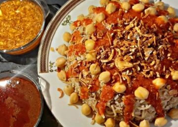 لو لسة مبتدئة اعملي كشري الحلة الواحدة أحلي بكتير من الجاهز والطعم خرافي