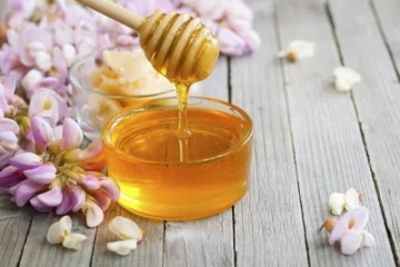 بياض طبيعي بقناع مفعوله سريع هيزيل الاسمرار والبقع الغامقة
