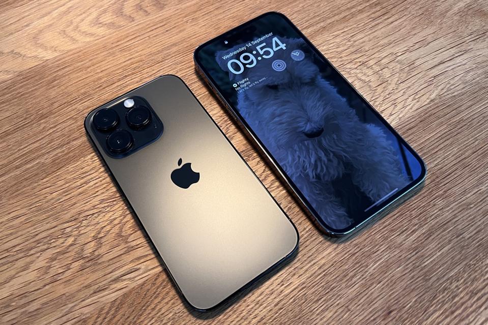 بتكنولوجيا 4 نانو سداسي النواة .. تعرف على أهم المزايا الموجودة في موبايل iPhone 14 Pro Max