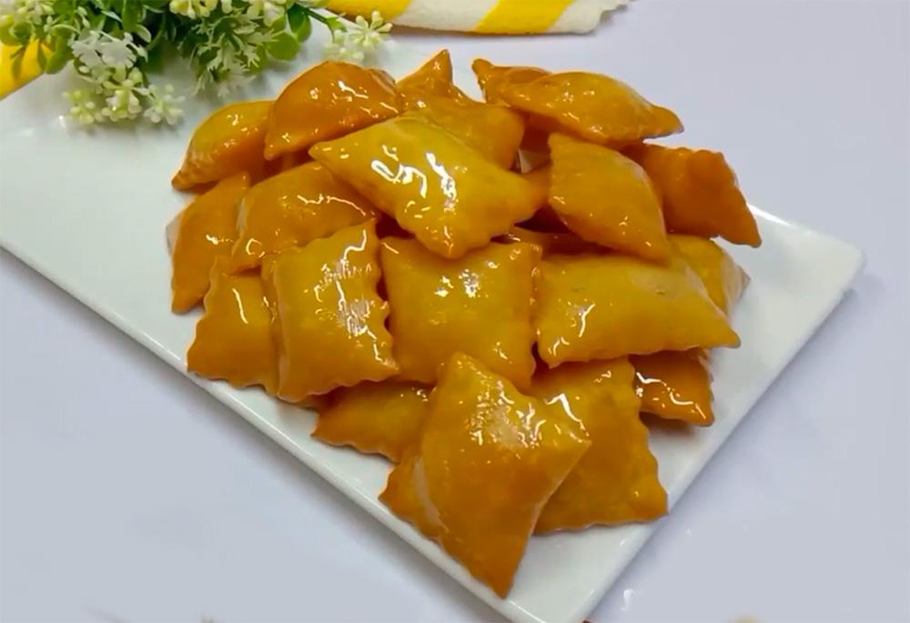 بشويه دقيق وميه أعملي حلوي سريعه طعمها جنان في 10 دقائق أطفالك هيحبوها سهلة ومغذية