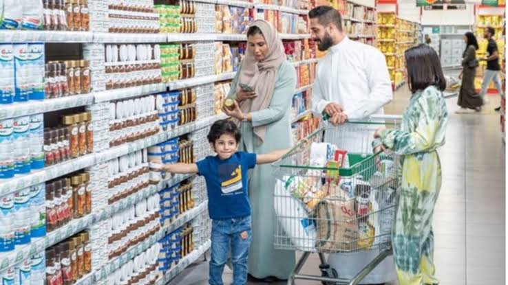 “بندة عاملة عظمة” تخفيضات وعروض كبرى من بندة السعودية على المنتجات الغذائية والأدوات المنزلية الحق يا صاحب النصيب