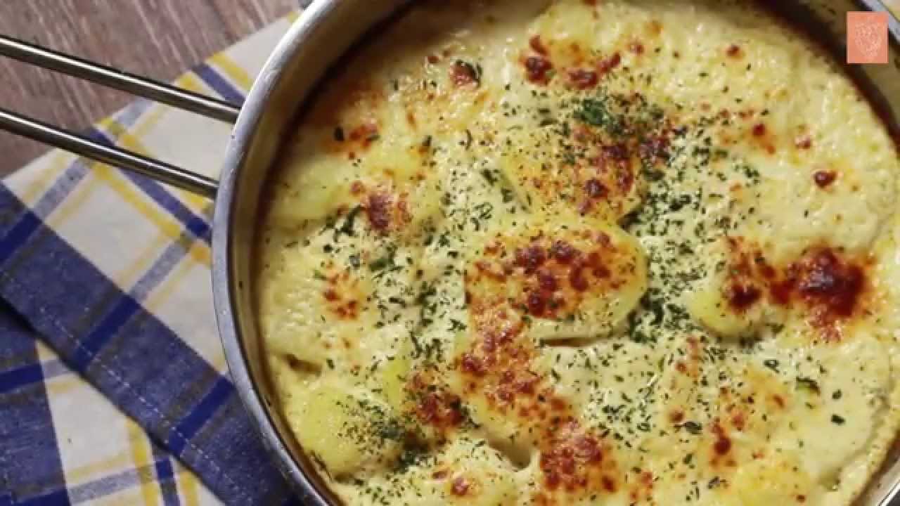 بمكونات بسيطة اعملي بطاطس بالكريمة بطعم مميز ومختلف وبأقل تكلفة 5 بمكونات بسيطة اعملي بطاطس بالكريمة بطعم مميز ومختلف وبأقل تكلفة