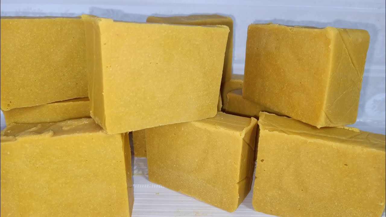 الزيت المستعمل ثروة لا تقدر بثمن!!.. كنز في مطبخك اوعي ترمي زيت القلي المستعمل بعد اليوم 5 الزيت المستعمل ثروة لا تقدر بثمن!!.. كنز في مطبخك اوعي ترمي زيت القلي المستعمل بعد اليوم