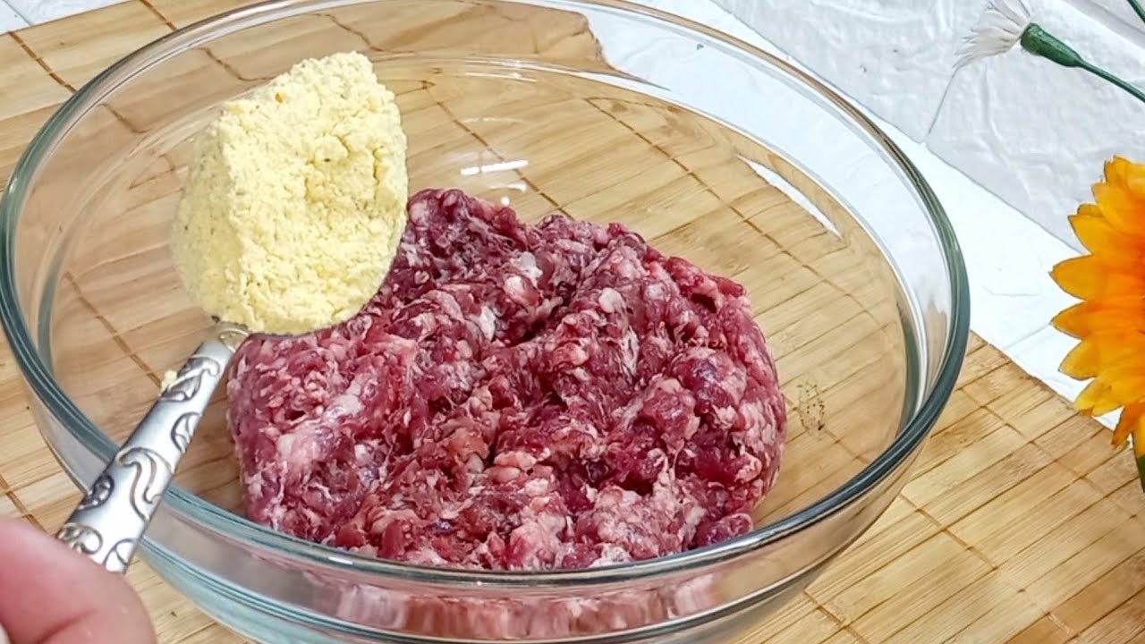 هتعزمي العيلة كلها بربع كيلو لحمة مفرومة حضري الكفتة المظبوطة متماكسة وطعمها روعه بدون ما تفك منك