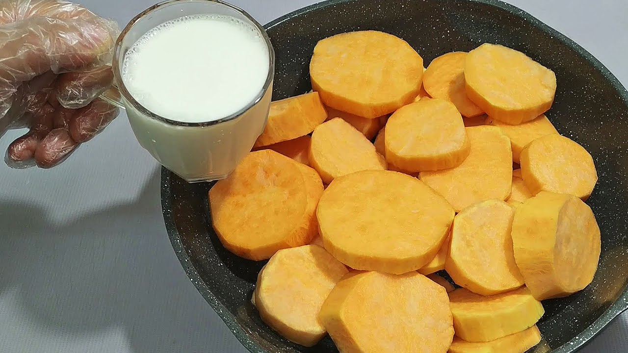 هتاكلي صوابعك.. ” بكوباية حليب وشويه بطاطا دلعي عيالك بحلو لذيذ خفيف وطعمه رهيب تتجهز في عشر دقائق