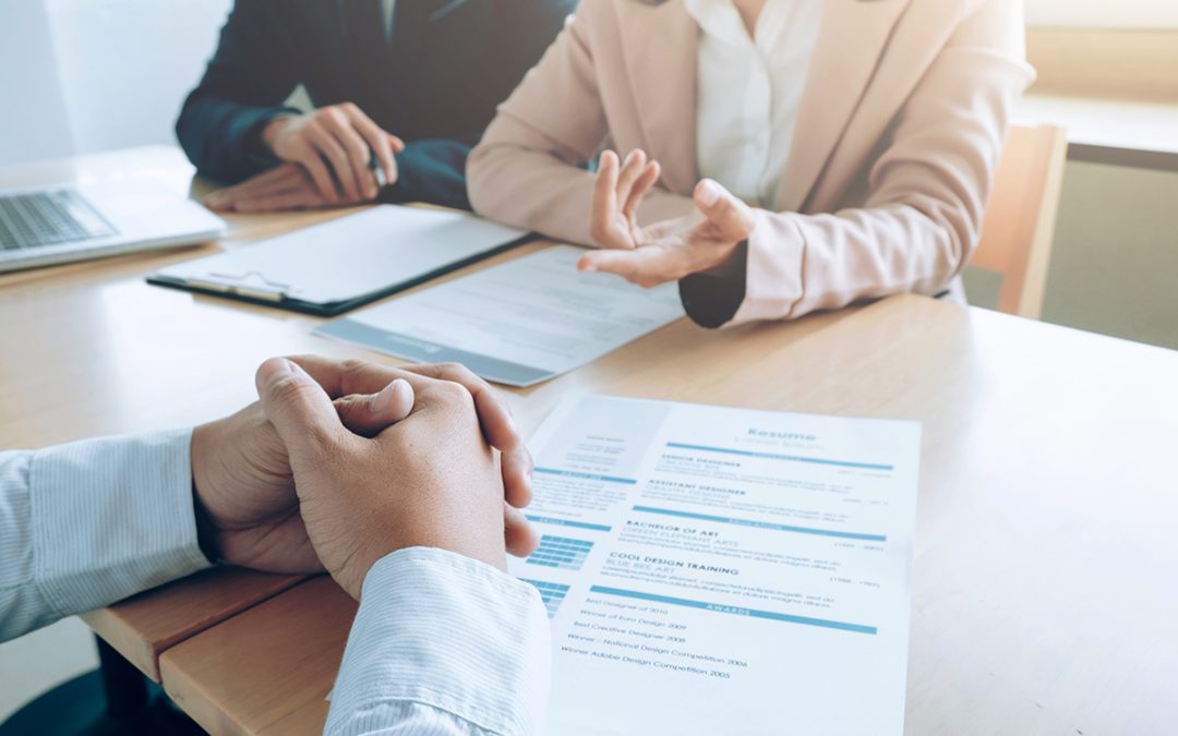 الدليل الشامل ل “أشهر أسئلة الانترفيو” واجابتها النموذجية لضمان اجتياز المقابلة الشخصية