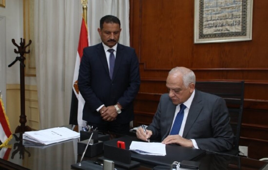اعتماد جداول امتحانات الفصل الدراسى الأول 2023 /2024 من محافظ الجيزة 5 اعتماد جداول امتحانات الفصل الدراسى الأول 2023 /2024 من محافظ الجيزة