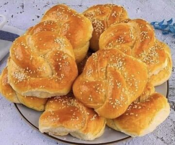 اعملي خبز بالجبنة.. خطوة بخطوة لتحضير ألذ خبز في المنزل بكل سهولة