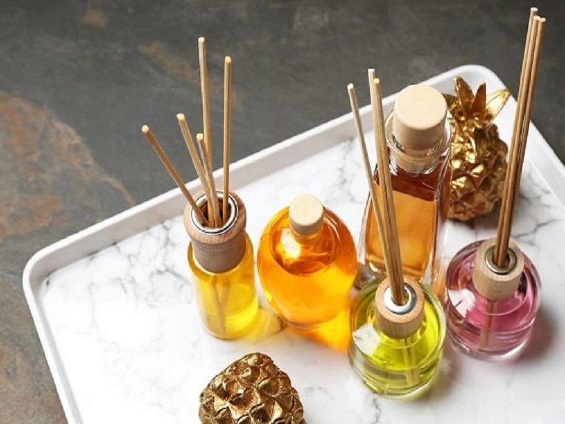 خلي بيتك جنة! طريقة تحضير معطر جو منزلي على أعلى مستوى بدون تكلفة 2024 5 خلي بيتك جنة! طريقة تحضير معطر جو منزلي على أعلى مستوى بدون تكلفة 2024