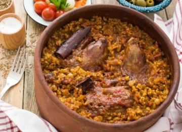 طريقة عمل طاجن اللحم بالفريك مش هتدقي في حلاوته تاني