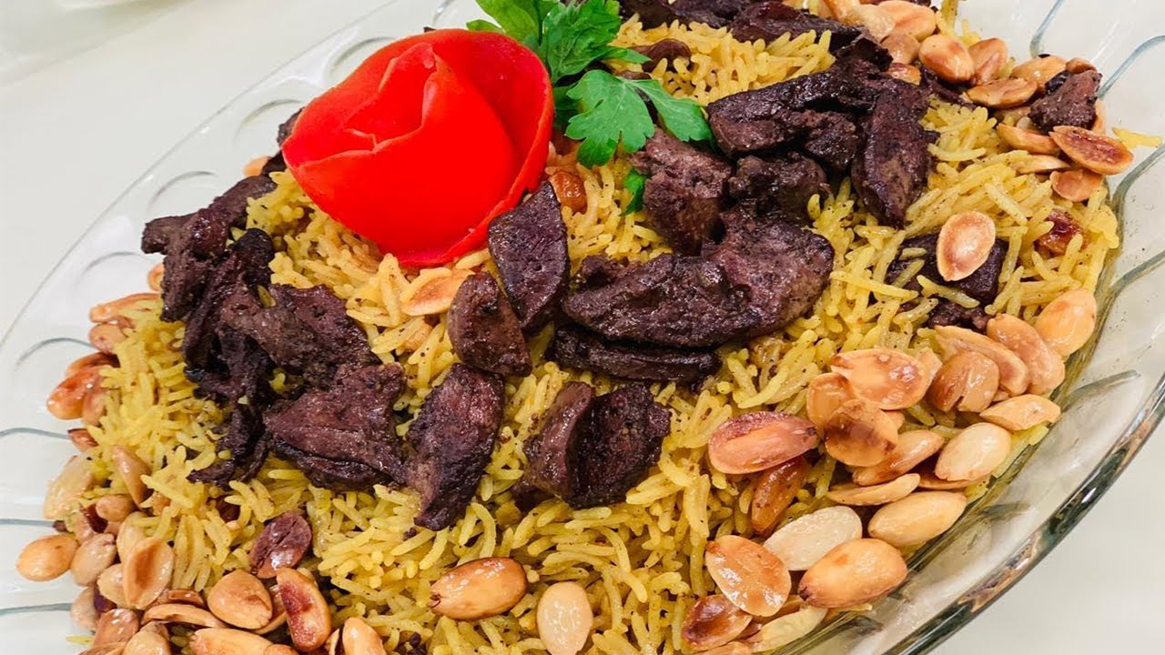 “طبق غني بالبروتين والعناصر الغذائية” طريقة عمل الأرز بالكبد والقوانص بخطوات سهلة وبسيطة وطعم رائع لا يقاوم