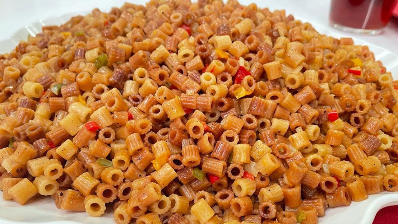 طريقة عمل المكرونة المحمرة بمذاق مميز لا يٌقاوم 5 طريقة عمل المكرونة المحمرة بمذاق مميز لا يٌقاوم