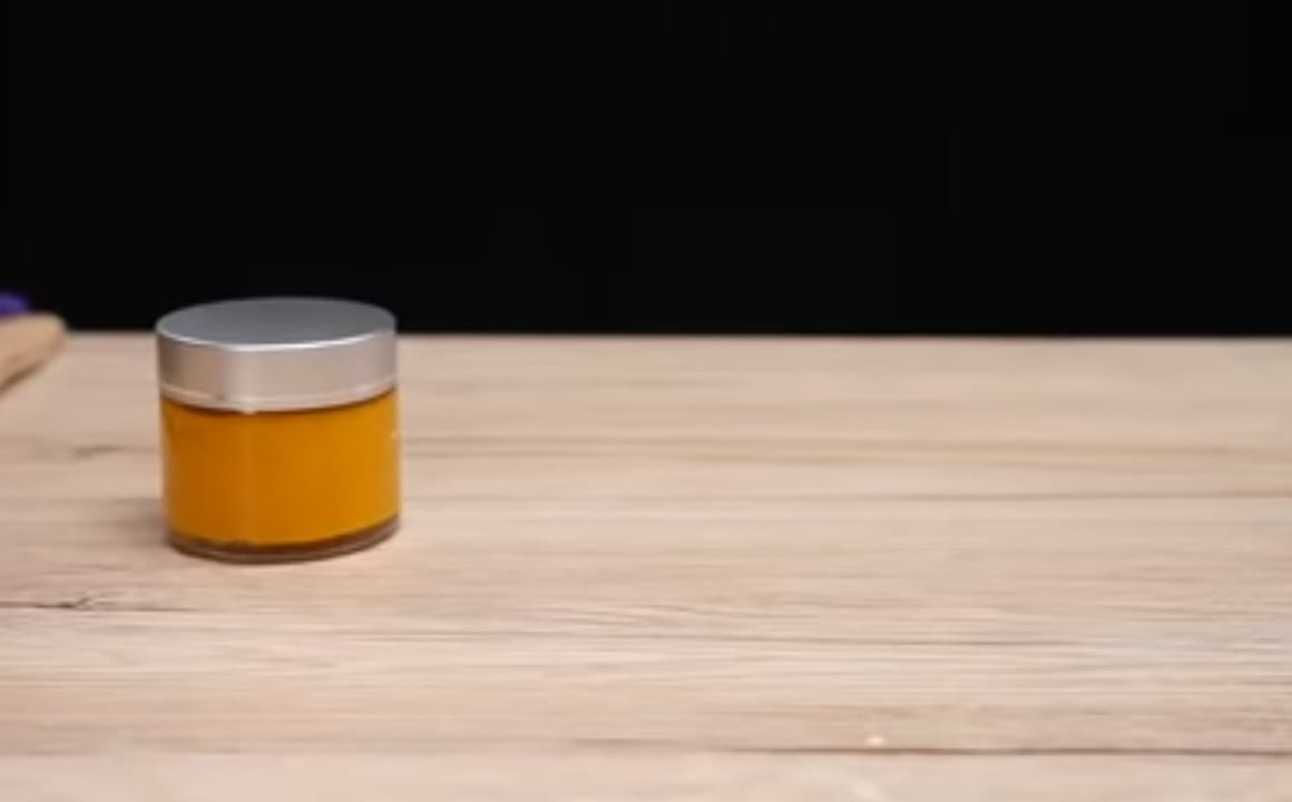 كريم الكركم والنشا للقضاء على تجاعيد الوجه بأبسط المكونات بالمنزل 5 كريم الكركم والنشا للقضاء على تجاعيد الوجه بأبسط المكونات بالمنزل