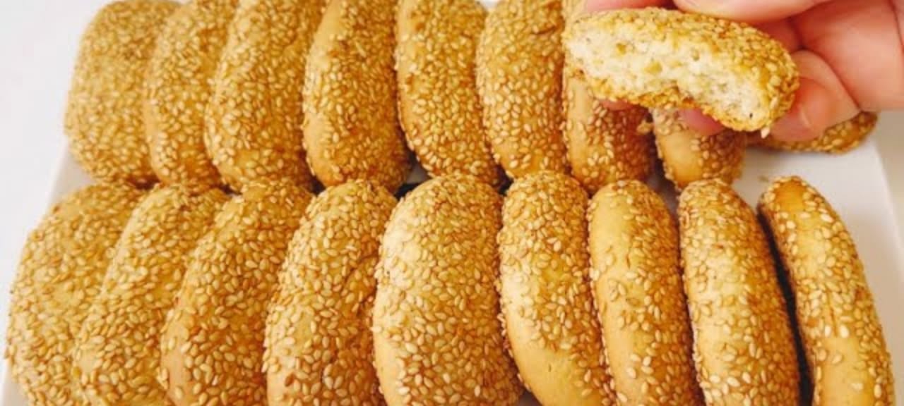 كعك السمسم بدون زبدة سهل وبسيط بدون تكاليف