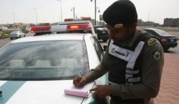 غرامة ترك المركبة مفتوحة بحسب الإدارة العامة للمرور
