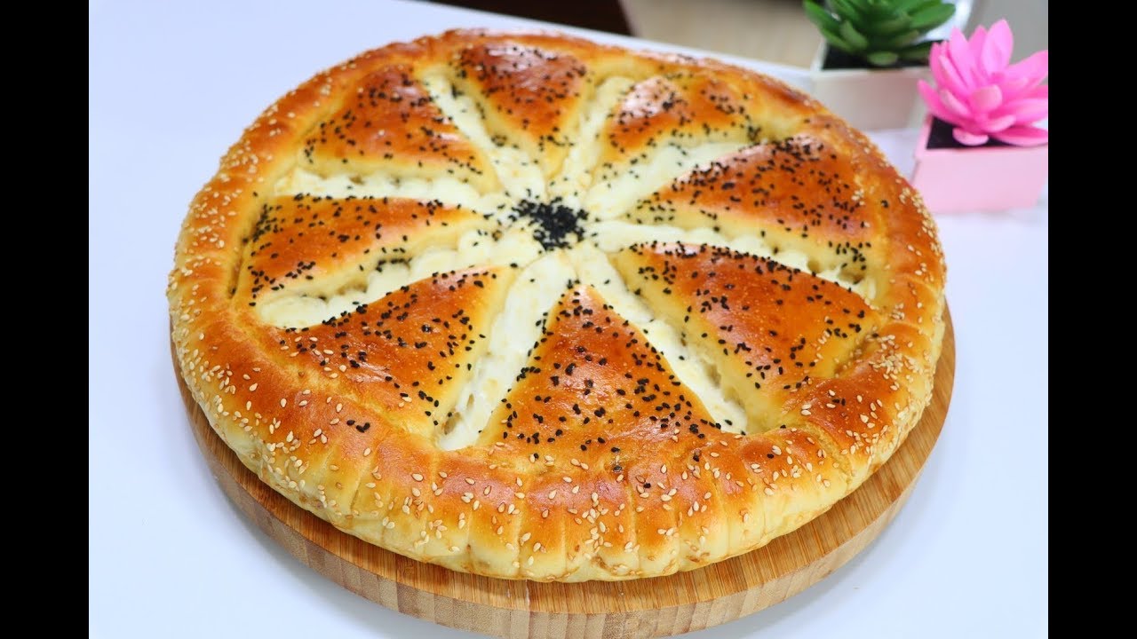 فطيرة الجبن التركية طرية وخفيفة مثل القطن