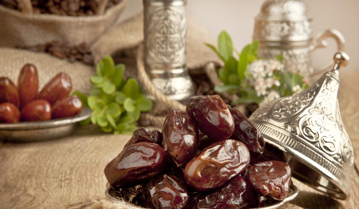 تناول 3 ثمرات من البلح يومياً وانظر ماذا يحدث لجسمك