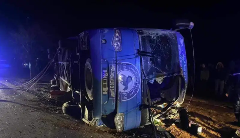 تفاصيل حادث مولودية البيض الجزائري المروع وأسماء المتوفين