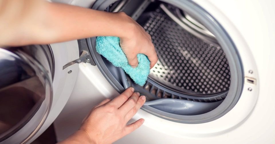 خلطة للتخلص من الرواسب والروائح الكريهة في الغسالة الاتوماتيك