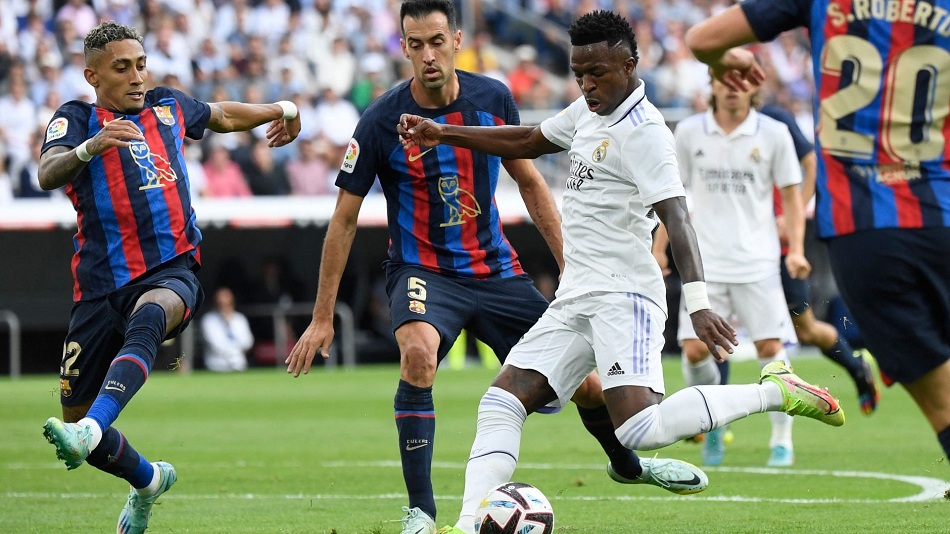 تردد القنوات الناقلة لمباراة ريال مدريد وبرشلونة اليوم في نهائي كأس السوبر الاسباني في هذا الموعد 5 تردد القنوات الناقلة لمباراة ريال مدريد وبرشلونة اليوم في نهائي كأس السوبر الاسباني في هذا الموعد