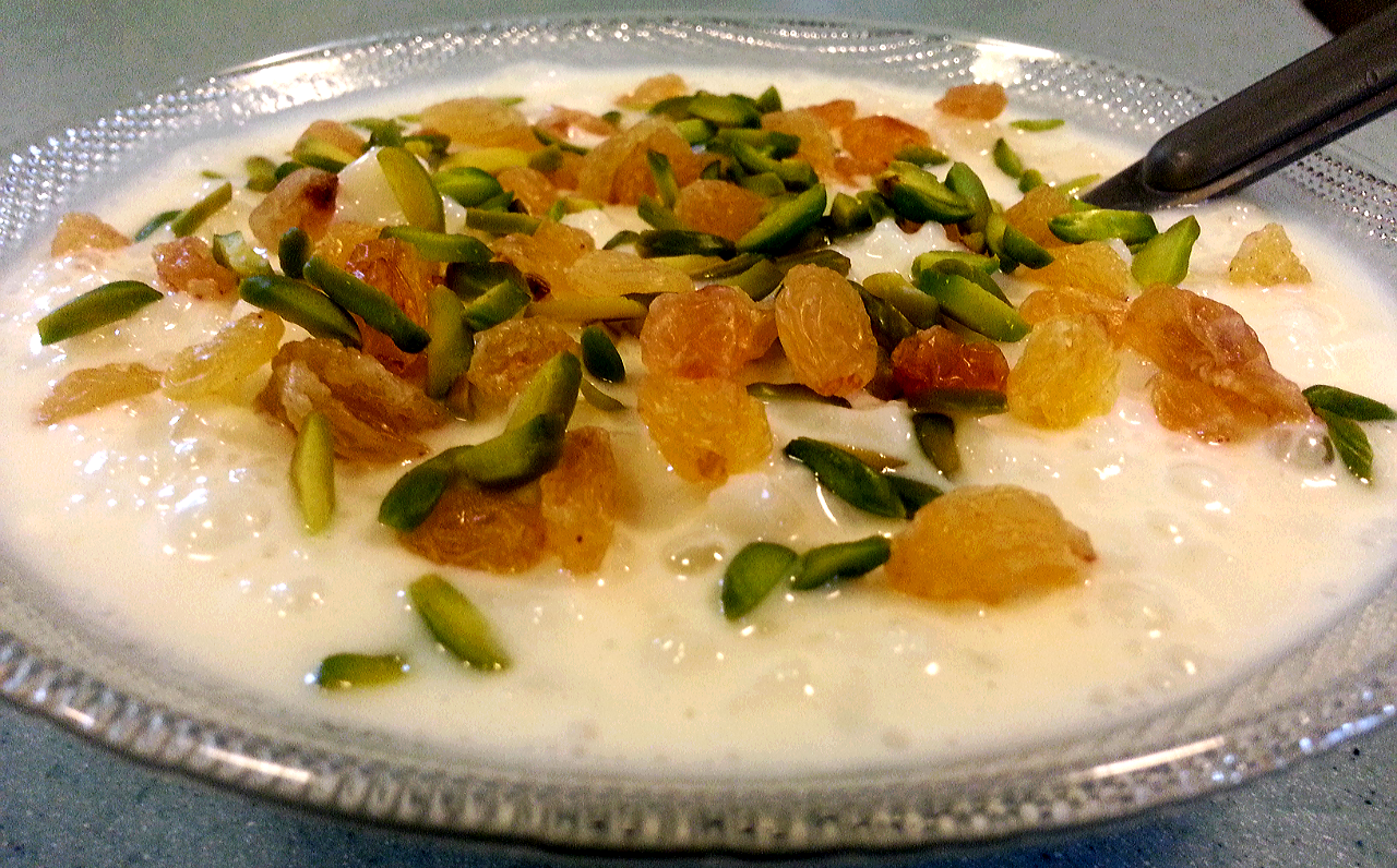 طريقة عمل الأرز باللبن بالمكسرات بمكونات سهلة وبطعم زي المحلات وتحدي