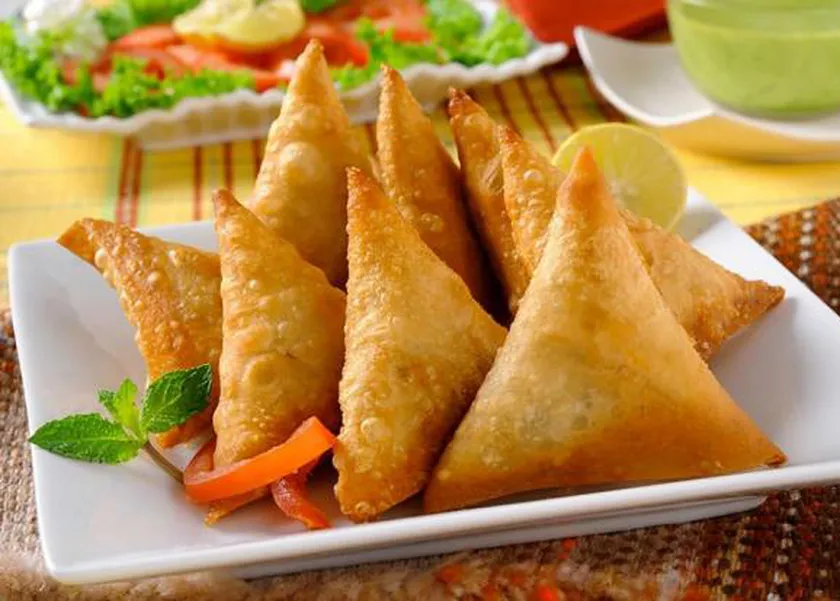 حضريها لأولادك.. طريقة عمل السمبوسك في المنزل بطعم ومذاق مميز 5 حضريها لأولادك.. طريقة عمل السمبوسك في المنزل بطعم ومذاق مميز