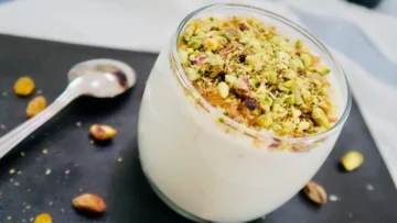 مشروب الشتاء الرسمي .. طريقة عمل السحلب بمكونات سهلة وطعم رائع