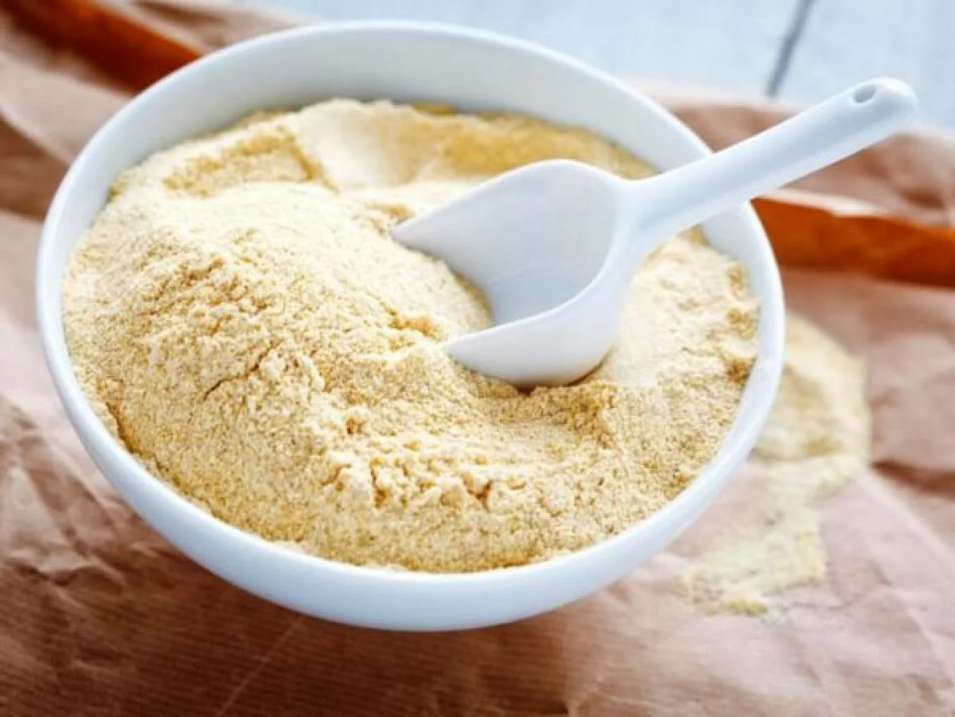 اتحداكي أن لم يبييض جسمك كله دلكة منزلية هتزيل سواد السنين والتصبغات 5 اتحداكي أن لم يبييض جسمك كله دلكة منزلية هتزيل سواد السنين والتصبغات